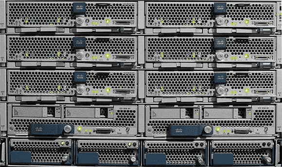 Cisco switches in een rack