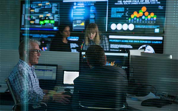 Dell engineers in een datacenter