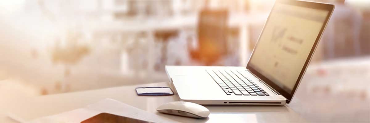 Een digitale werkplek op een laptop