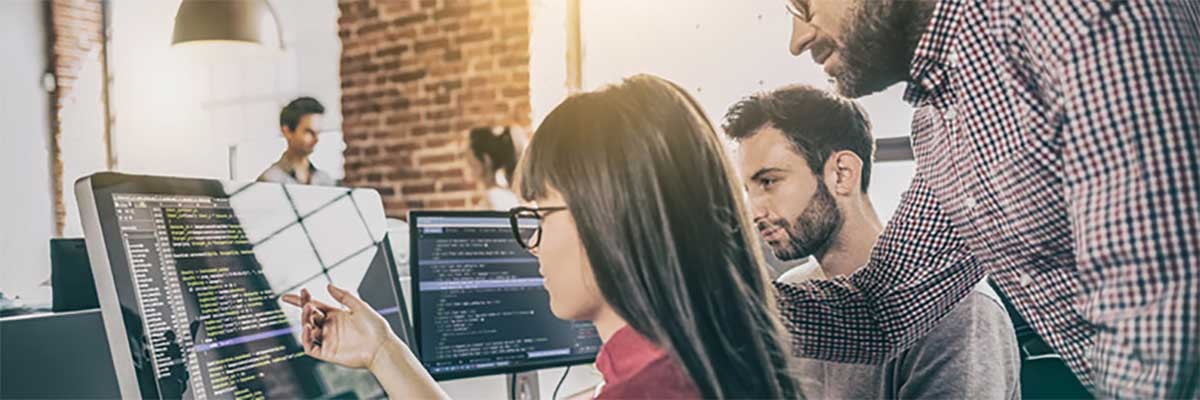 Waarom Software Asset Management uitbesteden? Waarom Software Asset Management uitbesteden?