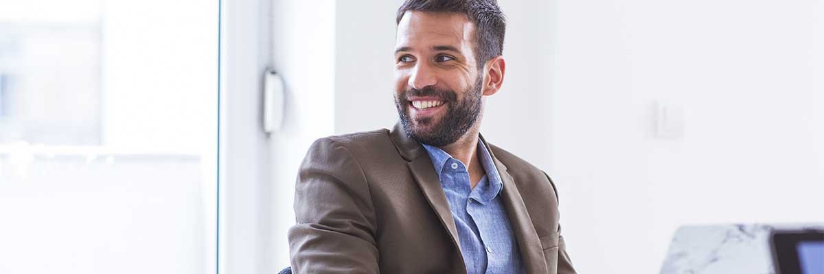 Een manager leest over de Introductie van insights in Microsoft Teams