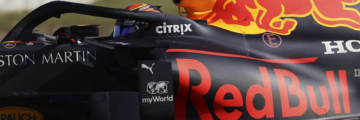 Red Bull Racing met Citrix logo