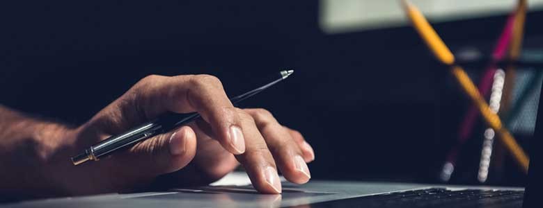 Een vinger op een trackpad