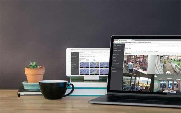Meraki camera beveiligingsinzichten op een laptop