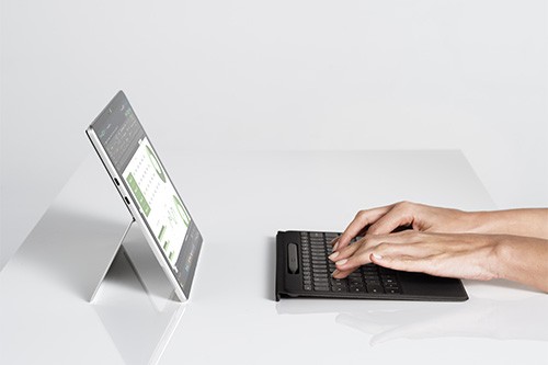 Microsoft Surface Pro 11 met keyboard